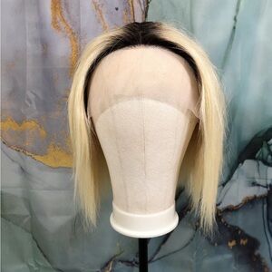 613 Ombré To Blonde Human Hair Bob Wig 13x5x2 T-Part Lace 180% Density 12 Inch